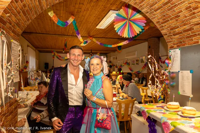 Thomas Giselbrecht mit Sonja Sestak begrüßten die Gäste (vlnr). | Foto: cine-motion.at / R. Ivanek