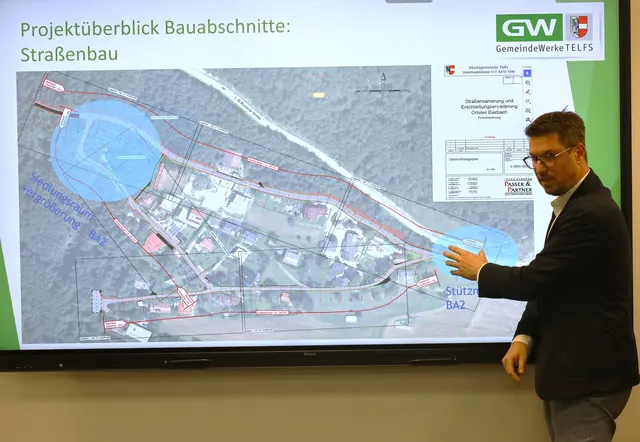 Bürgermeister Christian Härting sieht die Erschließung Bairbachs als Investition in die Sicherheit. | Foto: GWT