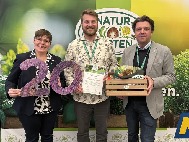 „Natur im Garten“ Geschäftsführerin Christa Lackner, Sebastian Joos (Schloss Hof) und „Natur im Garten“ Geschäftsführer Matthias Wobornik | Foto: Natur im Garten