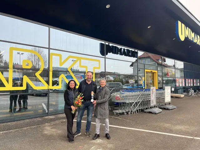 Iris und Georg Deisinger sowie Bürgermeister Sepp-Wall-Strasser | Foto: Stadtgemeinde Gallneukirchen/Robert Bauernhansl