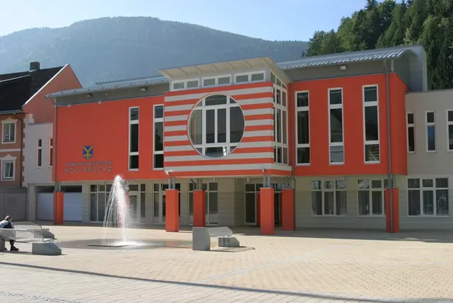 Das Veranstaltungszentrum ist Stephanies zweites Zuhause. | Foto: Marktgemeinde Lurnfeld