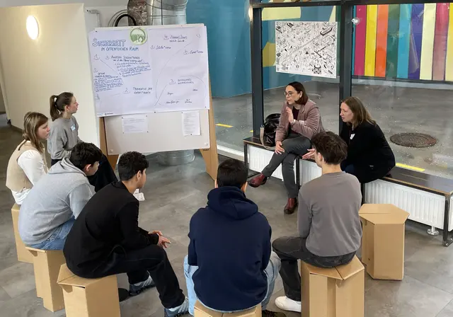  Auch die designierte Bezirksvorsteherin Julia Lessacher (SPÖ) aus Mariahilf nahm an der Diskussion teil. | Foto: Kinderbüro der Universität Wien