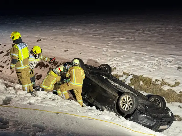 Vom Lenker des Fahrzeugs gab es am Unfallort keine Spur. 