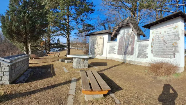 
Das Hamische Gatterl....
ein schöner Ort um die Sonne zu genießen.