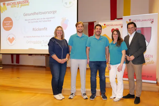 Sylvia Aichinger, Florian Kolarik, Erol Erdik, Sabrina Raab-Krejci, Bgm. Bernhard Heinl | Foto: Marktgemeinde Michelhausen