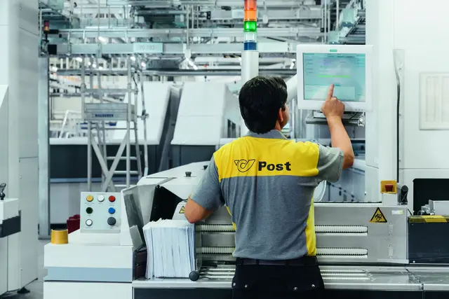 Die österreichische Post bleibt Spitzenreiter beim Versand von Paketen, trotz der steigenden Konkurrenz.  | Foto: Symbolfoto: Post/Streitfelder