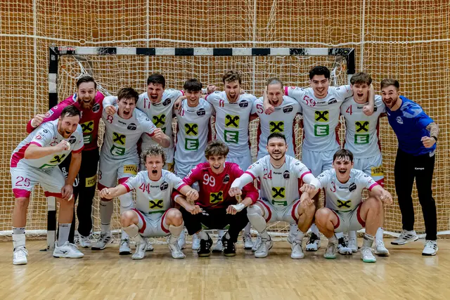 Es wäre wieder an der Zeit, dass sich die Leobener Handballer (wie hier im Auswärtsspiel gegen Perchtoldsdorf) über einen Sieg freuen können. | Foto: Robert Edegger