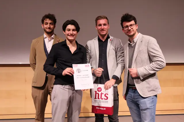 Leondor Mündl aus Kirchstetten bekam die Auszeichnung für den besten Drink | Foto: Haiderer
