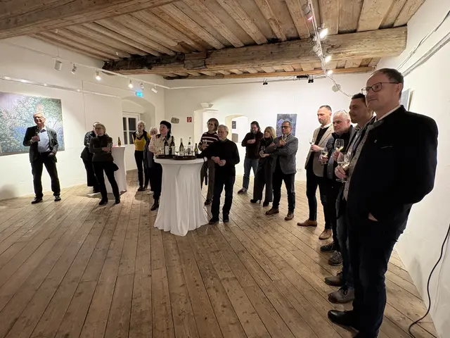 Reges Interesse beim Presse-Preview im Lerchhaus. | Foto: MeinBezirk/Susanne Veronik