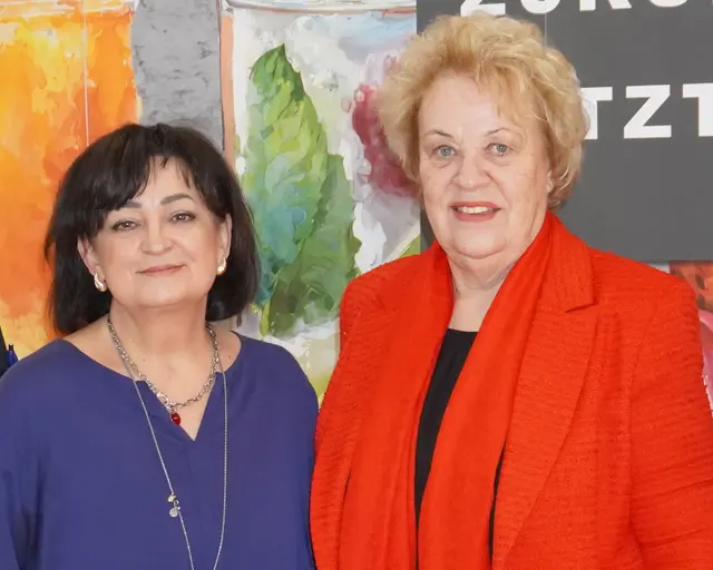 Sylvia Waba, Schulleiterin der Berufsschule Eisenstadt und Verena Dunst, Präsidentin der Volkshilfe Burgenland, luden zur Pressekonferenz. | Foto: MeinBezirk/Barbara Babonitsch-Diewald