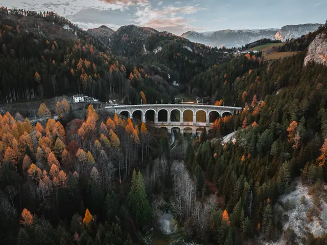 Semmeringbahn | Foto: Niederösterreich Werbung/Maximilian Pawlikowsky