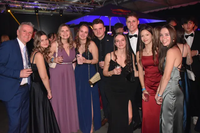 In der Disco herrschte ebenso eine ausgezeichnete Stimmung unter den Ballgästen. | Foto: MeinBezirk/Michael Strini