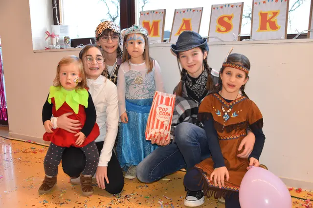Beim Kindermaskenball in Deutsch Schützen ging es bunt zu. | Foto: MeinBezirk/Michael Strini