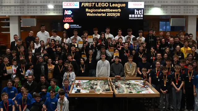Die First Lego League (FLL), ein international bedeutender Forschungs- und Roboterwettbewerb für Kinder und Jugendliche, machte Station an der HTL Hollabrunn. Der Regionalbewerb FLL Weinviertel stand heuer unter dem Motto „UNEARTHED“ und widmete sich thematisch im Boden verborgenen Schätzen – also der Archäologie. | Foto: HTL Hollabrunn