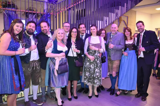 Die ausverkaufte Ballnacht wurde von den vielen Besucherinnen und Besuchern bestens genossen. | Foto: MeinBezirk/Waltraud Fischer