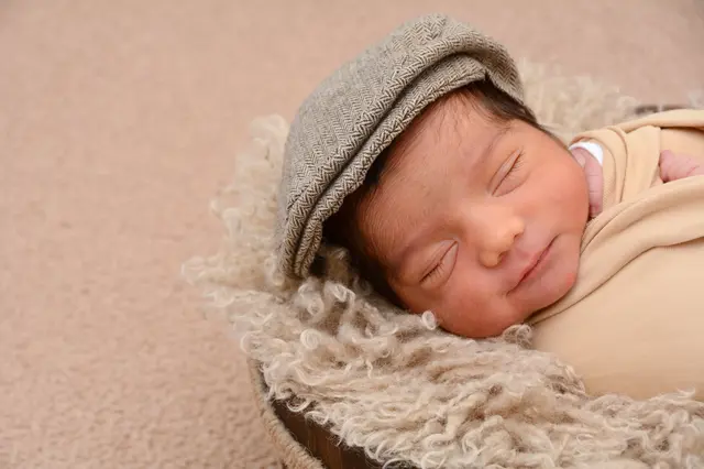 Name: Riyaz
Geburtsdatum: 12.01.2026
Gewicht: 2.870 g
Größe: 49 cm
Elterm: Samima und Esmatullah Rasooli aus Kapfenberg | Foto: Babysmile