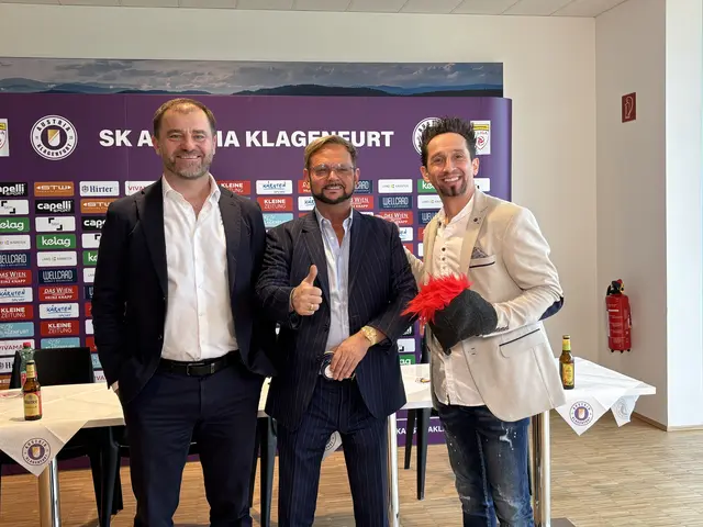 Zeigten sich positiv gestimmt: Karajica, Kaltenegger und Dollinger (v.l.) | Foto: MeinBezirk.at/Michael Kurz