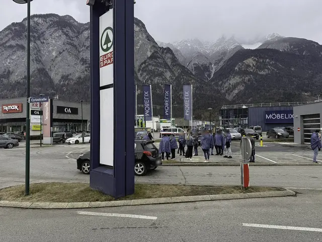 Nachdem am Freitag wegen einem Reizgasaustritt ein Schnellrestaurant in Völs evakuiert werden musste, meldete sich der Verantwortliche nun bei der Polizei. | Foto: zeitungsfoto.at