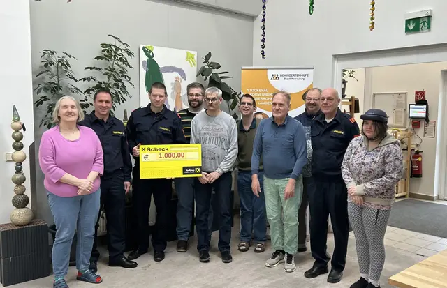 Legale Spendenübergabe der FF Königsbrunn. | Foto: Behindertenhilfe Bezirk Korneuburg