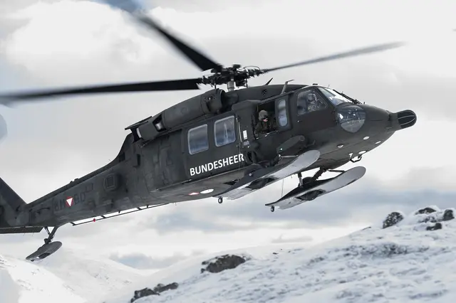 Die Piloten trainieren das Fliegen und Landen im Gebirge. | Foto: Bundesheer