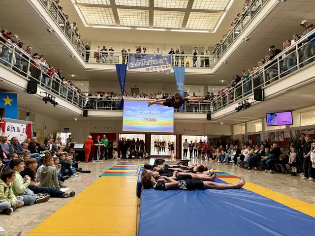 In der Aula gab es ein buntes Programm. | Foto: BG/BRG Judenburg