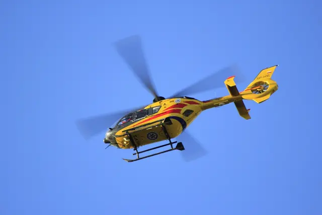 Nach zwei Alpinunfällen am Samstag standen in Tirol mehrere Rettungskräfte und Notarzthubschrauber im Einsatz. | Foto: frolicsomepl / Pixabay (Symbolbild)
