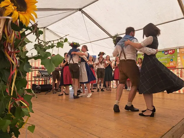 Der Kirchtag Anfang August ist einer der Höhepunkte.  | Foto: Dorfgemeinschaft Gödersdorf