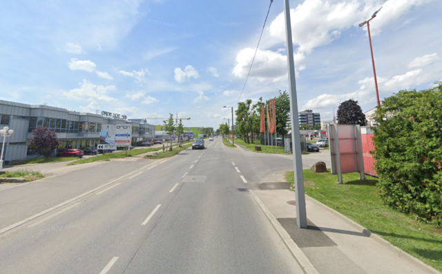 Seit Montagvormittag kommt es an der Bezirksgrenze zwischen Liesing und Favoriten zu einem größeren Einsatz der Blaulicht-Organisationen. (Archiv) | Foto: Screenshot Google Maps