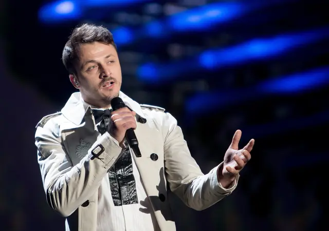 Am vergangenen Samstag wurde der nordmazedonische Sänger Daniel Kajmakoski, der jahrelang in Wien lebt, in Belgrad von Unbekannten entführt. Hier zu sehen beim ESC 2015. (Archiv) | Foto: APA-Images / APA / GEORG HOCHMUTH