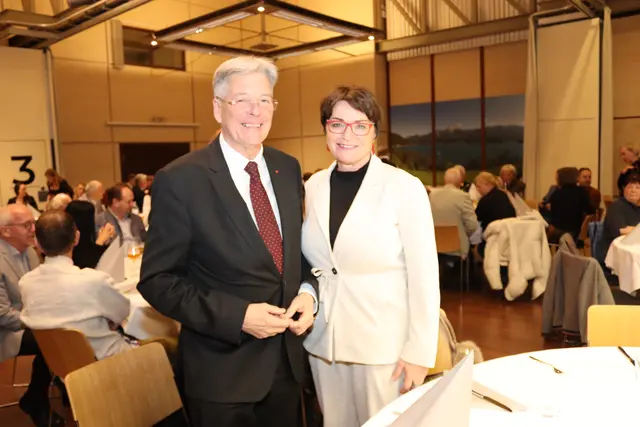 Landeshauptmann Peter Kaiser gemeinsam mit Landesrätin Beate Prettner | Foto: MeinBezirk/Chiara Kresse