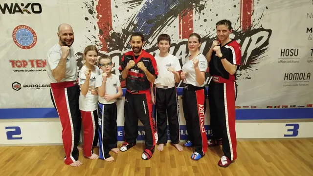 Die starken Kickboxerinnen und Kickboxer aus Leibnitz in Bratislava | Foto: ASKÖ Kickbox-Club Leibnitz