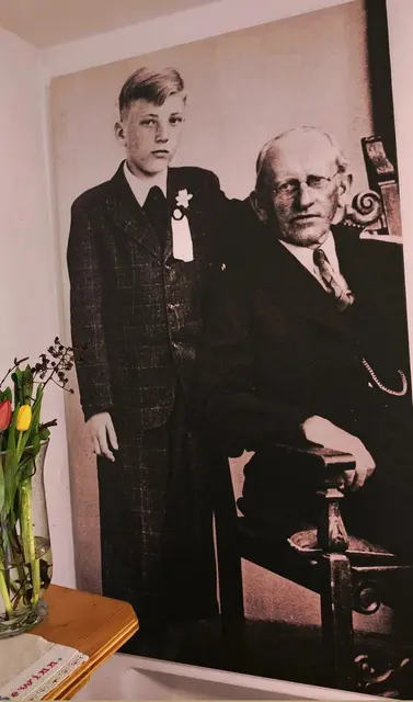 Thomas Bernhard mit Großvater Johannes Freumbichler. | Foto: Literaturhaus Henndorf