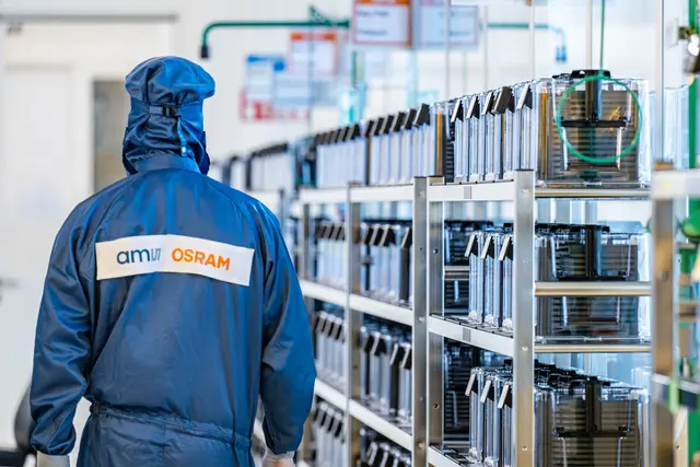 Die ams-Osram Gruppe will weltweit einen neuen Sparkurs voranführen, der das Unternehmen langfristig stabilisieren soll.  | Foto: Armin Weigel