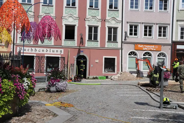 Das Unglückshaus am Unteren Stadtplatz in Schärding. | Foto: MeinBezirk/Ebner