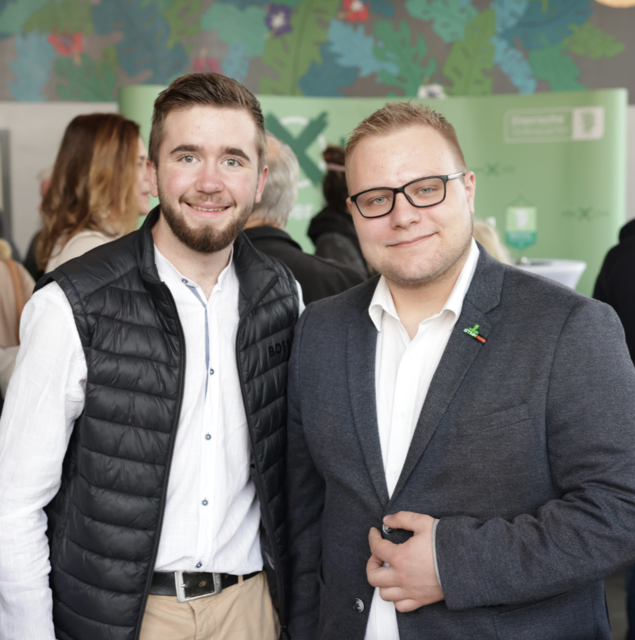 Gemeinderat Simon Bäck (l.), JVP-Stadtobmann und Gemeinderat Justin Hofmann (r) üben Kritik an Stadtrat Walter Reiter, aufgrund seines Umgangstons gegenüber jungen Mandataren. | Foto: JVP Leoben