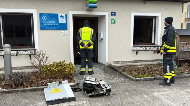 Im Zentrum von Maria Laach wurde der Bankomat gesprengt. | Foto: DOKU NÖ