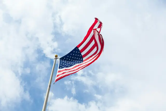 In der Zukunft sollen bei der Einreise in die USA Social-Media-Aktivitäten sowie Telefonnummern und E-Mail-Adressen der letzten fünf Jahre abgefragt werden. (Symbolfoto) | Foto: Brandon Day/unsplash