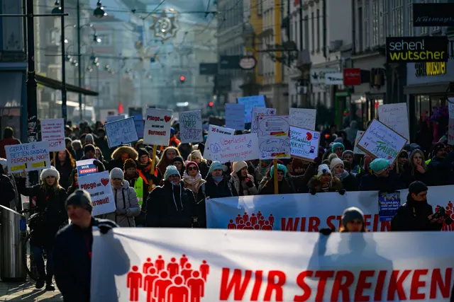 Streik in Linz am 22. Jänner. | Foto: TEAM FOTOKERSCHI / WERNER KERSCHBAUMMAYR