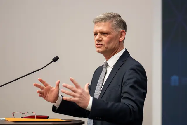 Fraktionsführer Andreas Hanger (ÖVP) im Rahmen einer Sitzung des Pilnacek-U-Ausschusses am Mittwoch, 11. Februar 2026, im Parlament in Wien. | Foto: APA-Images / APA / GEORG HOCHMUTH