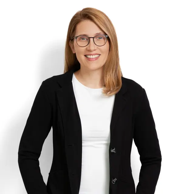 Daniela Weiss RE/MAX hat den Überblick über die Immobilien im Bezirk Bruck/Leitha. | Foto: RE/MAX