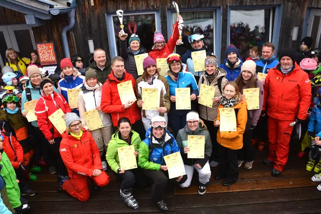 20 Volksschulen nahmen heuer an der Skimeisterschaft teil. | Foto: Franz Faustmann