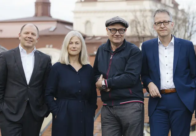 Bilanz und Ausblick: Geschäftsführer Bernhard Rinner gab gemeinsam mit den Intendantinnen und Intendanten Andrea Vilter (Schauspielhaus Graz), Michael Schilhan (Next Liberty) und Ulrich Lenz (Oper Graz) Einblick in die einzelnen Häuser der Bühnen Graz.  | Foto: Bühnen Graz/ Marija Kanizaj