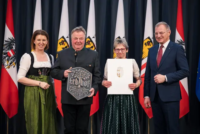 Der Bauernhof „Hehenberger“ kann sich ab jetzt „Erbhof“ nennen. | Foto: Land OÖ/Mayrhofer