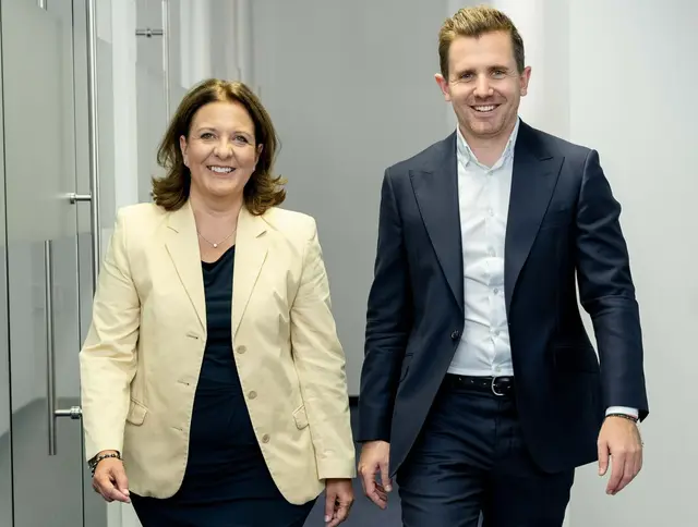 Petra Rauscher und Florian Zellmann sind seit 1. September 2025 das neue Vorstandsduo der Wiener Kreditbürgschafts- und Beteiligungsbank AG (WKBG). | Foto: Jacky Zoe/WKBG