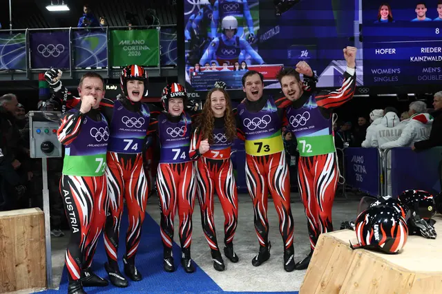 v. l.: Lara Michaela Kipp, Selina Egle, Lisa Schulte, Jonas Müller and Wolfgang Kindl am Donnerstagabend. | Foto: APA-Images / AFP / FRANCK FIFE
