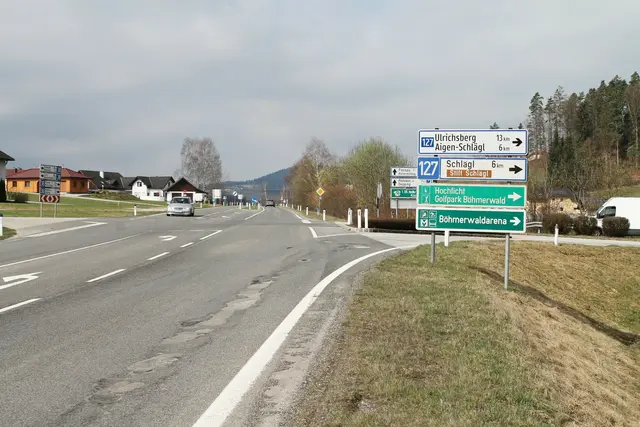 Seit langem wird für die "Grillkreuzung" in der Gemeinde Oepping ein Kreisverkehr gefordert. | Foto: MeinBezirk/Schütz