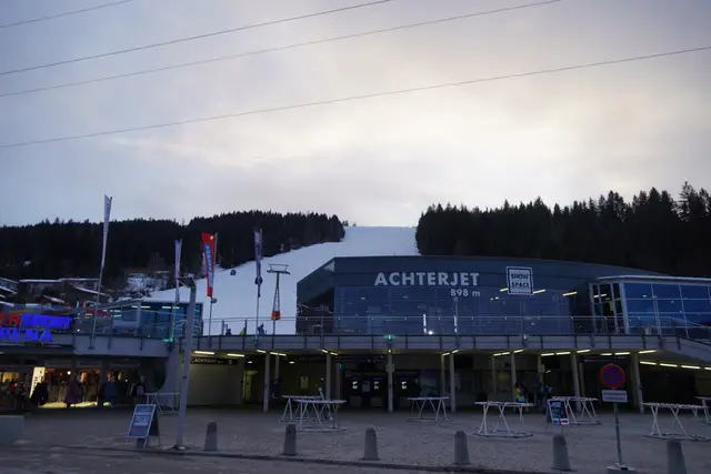 In Flachau fand die Lange Nacht der Lehre heuer beim Achterjet statt. | Foto: Emanuel Hasenauer
