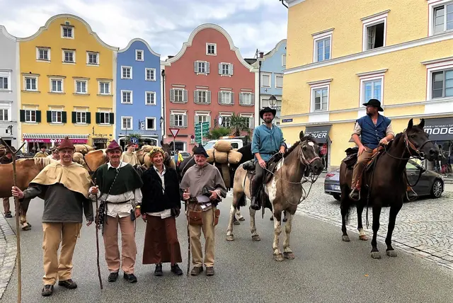 Am Morgen nach dem Säumerfest heißt es dann für die Teilnehmer wieder für fünf Jahre Abschied nehmen. | Foto: Franz Gruber