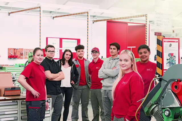 Hoval in Marchtrenk bietet Ausbildungsplätze für
künftige Betriebslogistikerinnen sowie -logistiker und lädt ab Februar zum Kennenlernen ein. | Foto: Hoval