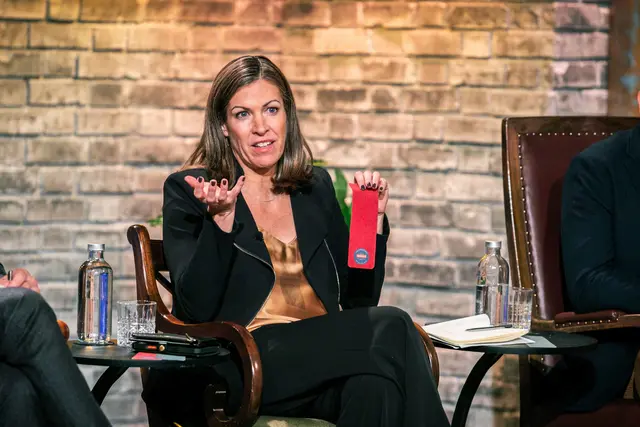 Katharina Schneider, Investorin bei "2 Minuten 2 Millionen" | Foto: PULS 4/Gerry Frank